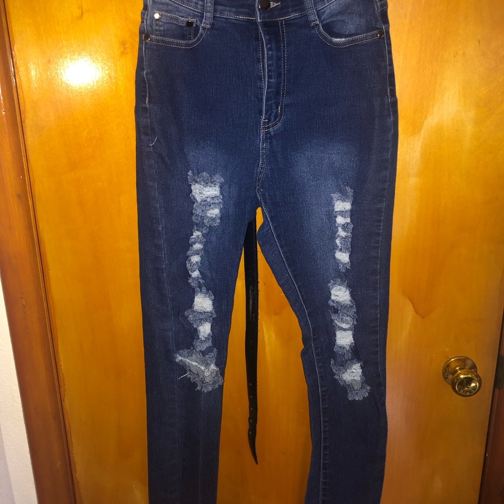 Women's Distressed Blue Jeans